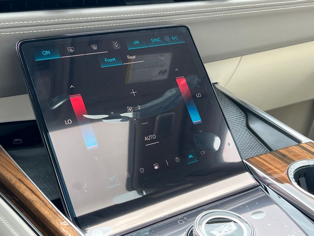 New 2026 Cadillac Escalade Platinum Luxury AWD/4WD image 58