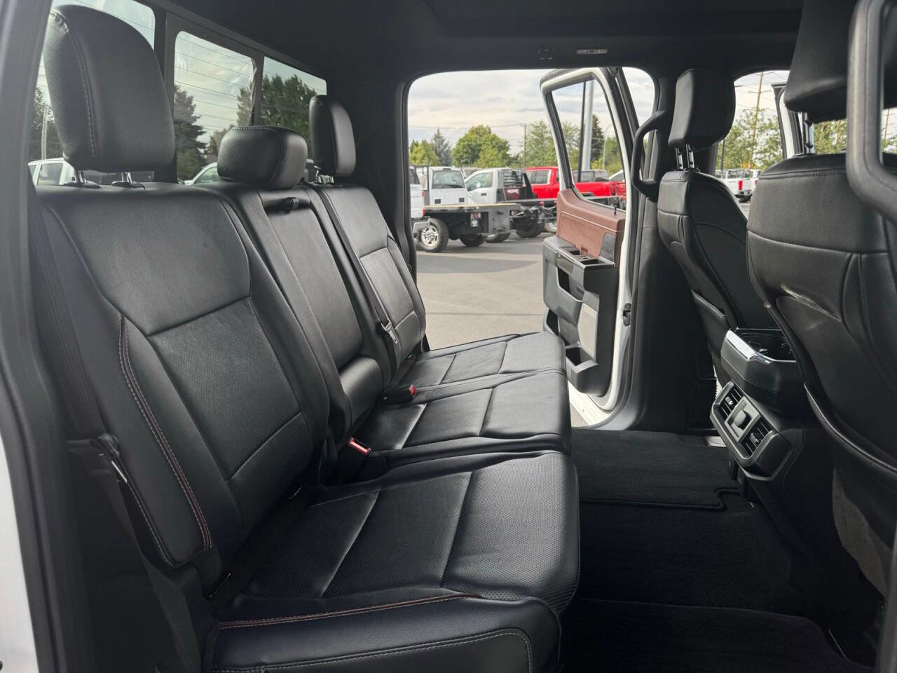 Used 2023 Ford F150 Lariat image 30