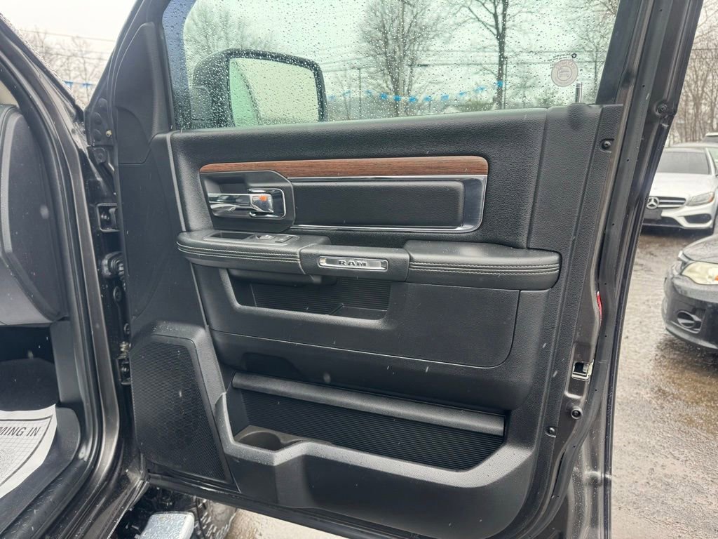 Used 2016 RAM 2500 Laramie w/ Convenience Group image 27