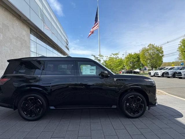New 2026 INFINITI QX80 4WD w/ Sport Exterior Package image 4