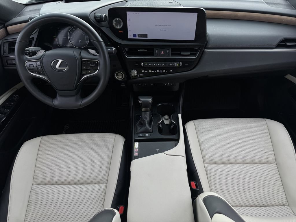 Used 2024 Lexus ES 300h w/ Premium Package FWD image 13