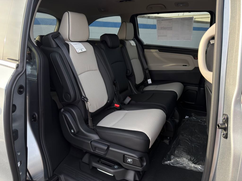 Used 2026 Honda Odyssey Elite image 25