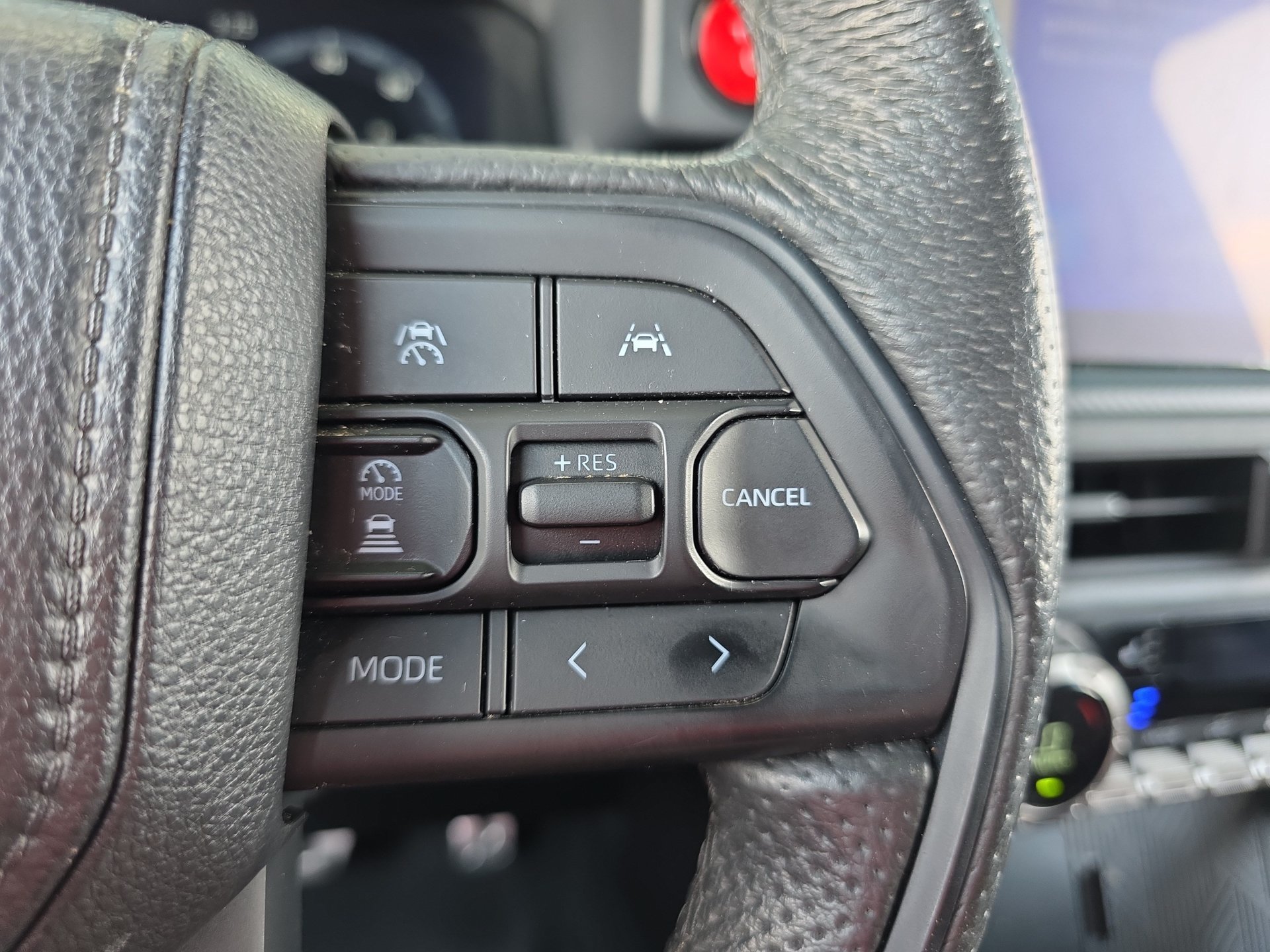 Used 2024 Toyota Tacoma TRD Pro AWD/4WD image 21