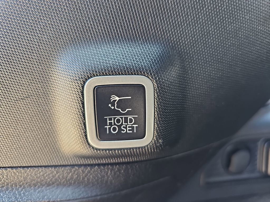 Certified 2022 Jeep Grand Cherokee Summit w/ Adv Protech Group IV image 13
