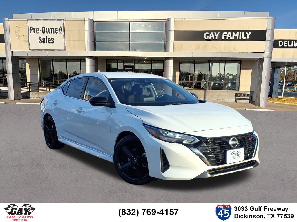 Used 2024 Nissan Sentra SR FWD image 1