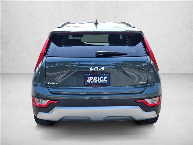 Used 2023 Kia Niro EX FWD image 7