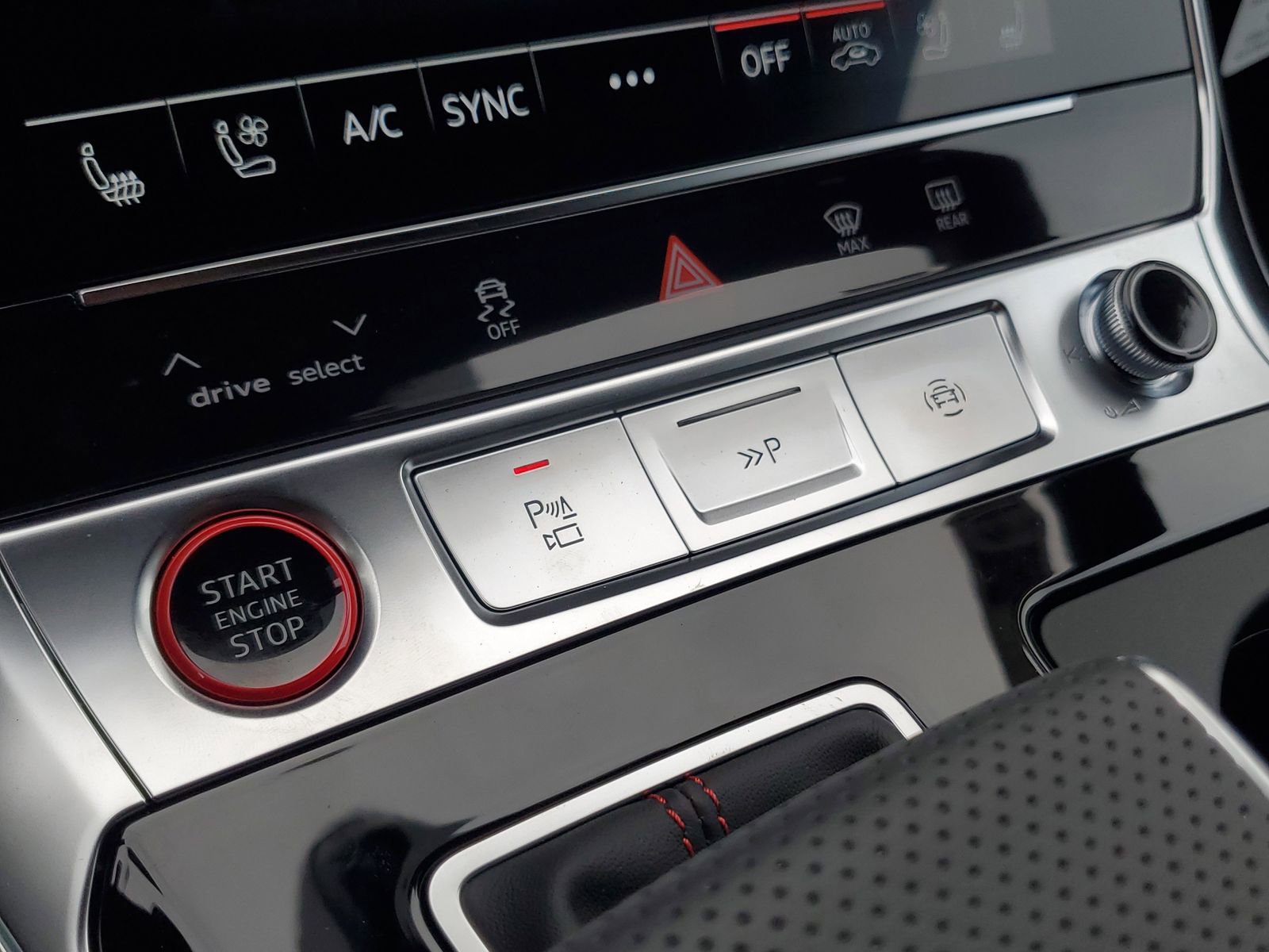 New 2026 Audi RS 7 Performance AWD/4WD image 31