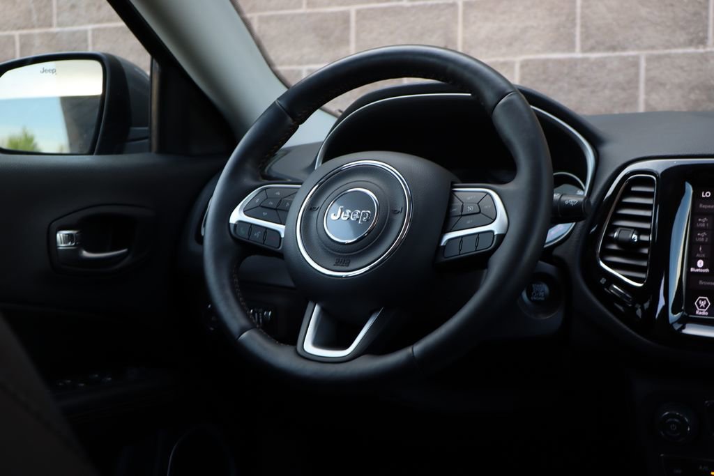 Used 2019 Jeep Compass Limited AWD/4WD image 40