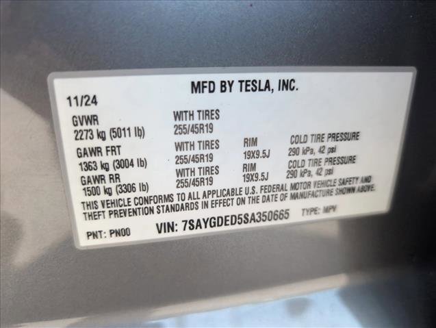 Used 2025 Tesla Model Y Long Range RWD image 26