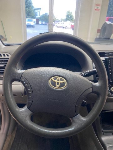 Used 2006 Toyota Camry LE FWD image 11