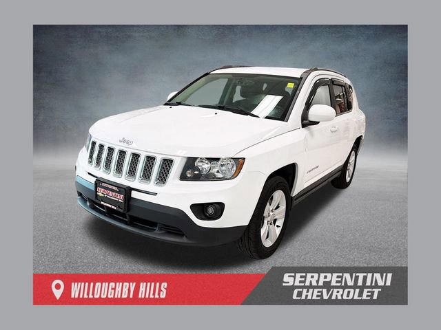Used 2016 Jeep Compass Latitude image 1