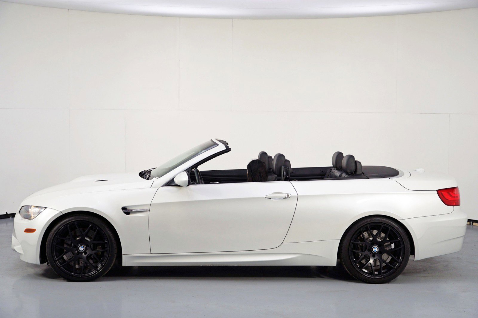 Used 2011 BMW M3 Convertible image 41