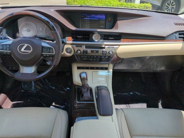 Used 2018 Lexus ES 350 w/ Luxury Package w/Wood Trim FWD image 13