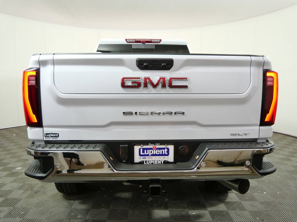 New 2026 GMC Sierra 3500 SLT w/ SLT Premium Package AWD/4WD image 3