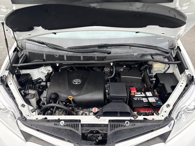 Used 2018 Toyota Sienna LE image 30