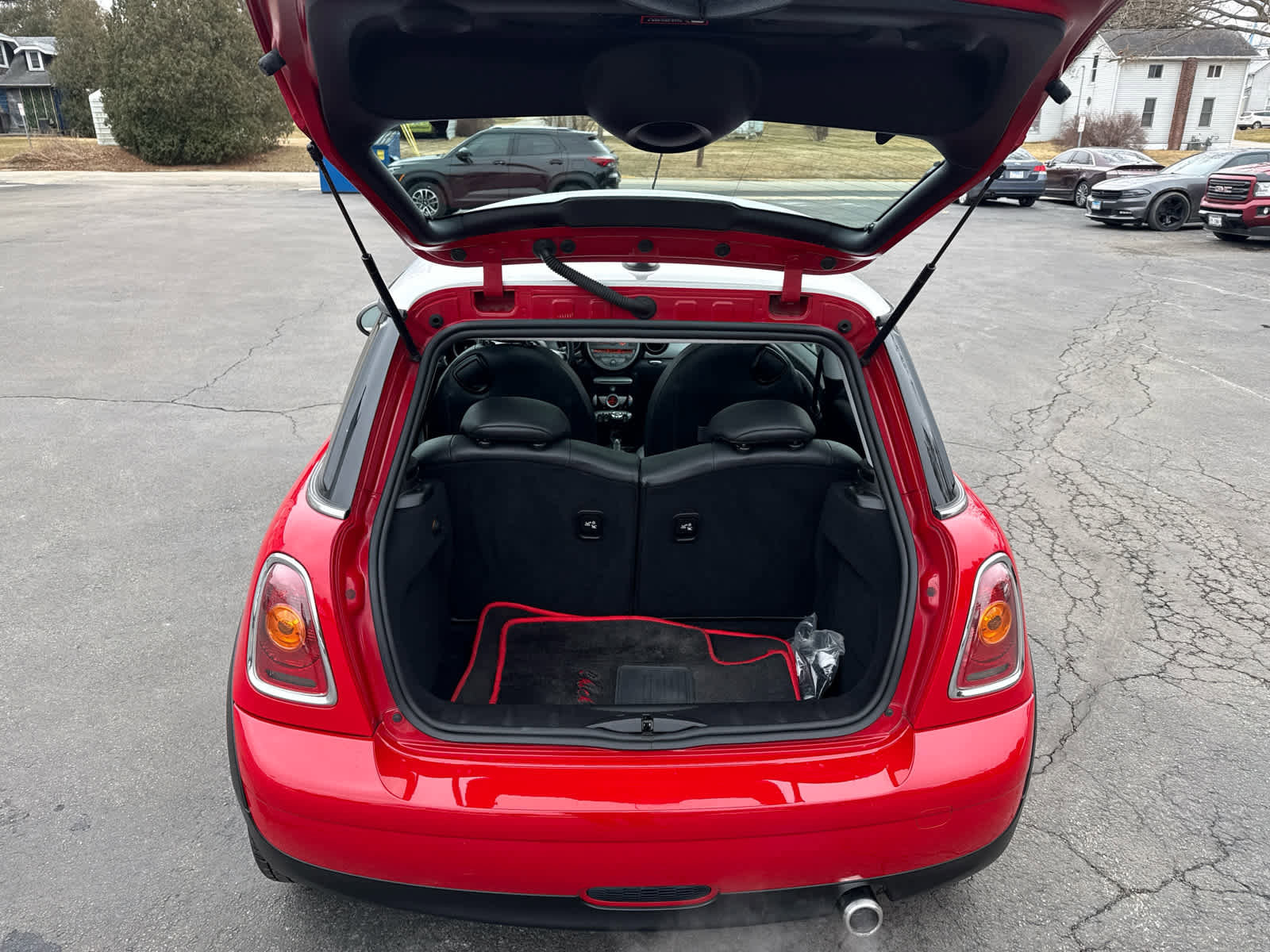 Used 2010 MINI Cooper Hardtop image 14