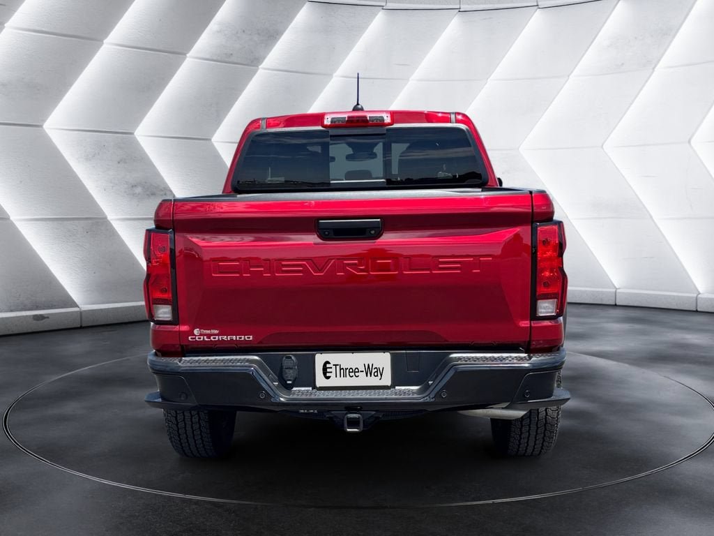 Certified 2025 Chevrolet Colorado Trail Boss AWD/4WD image 4