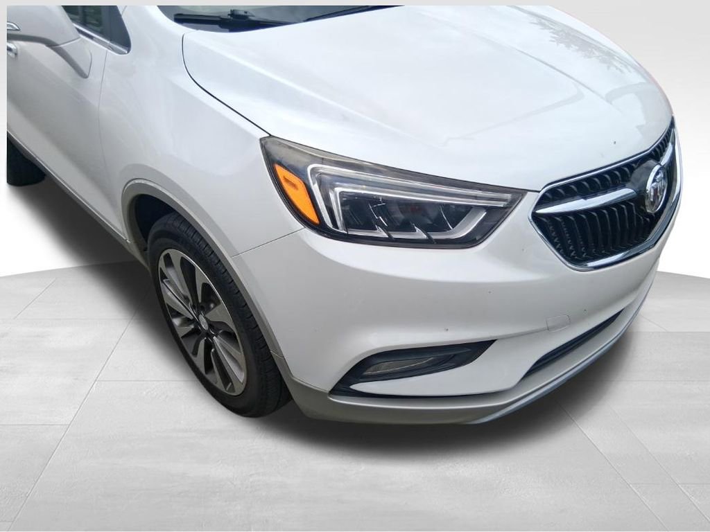 Used 2017 Buick Encore Essence FWD image 19