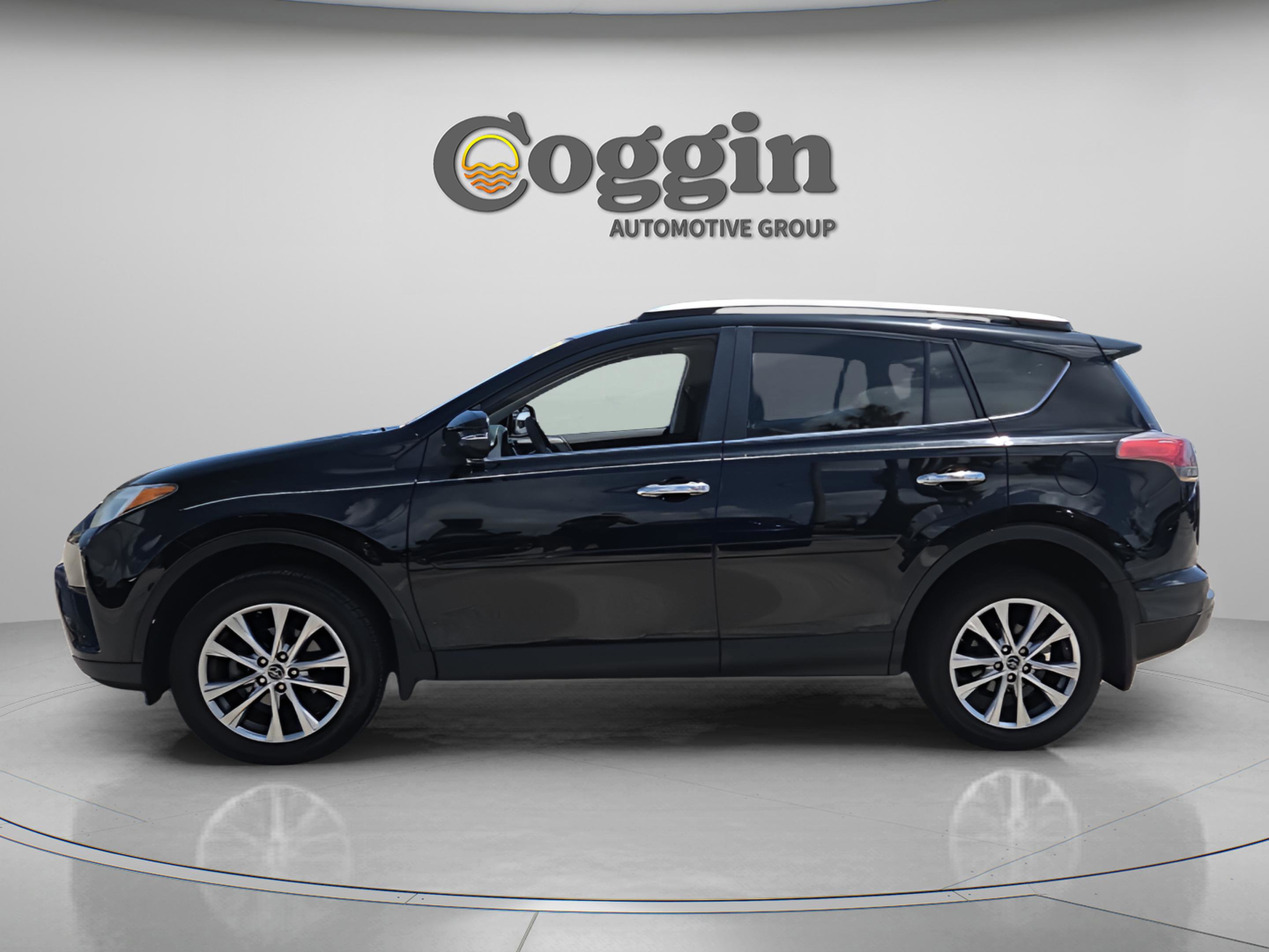 Used 2016 Toyota RAV4 Limited FWD image 2