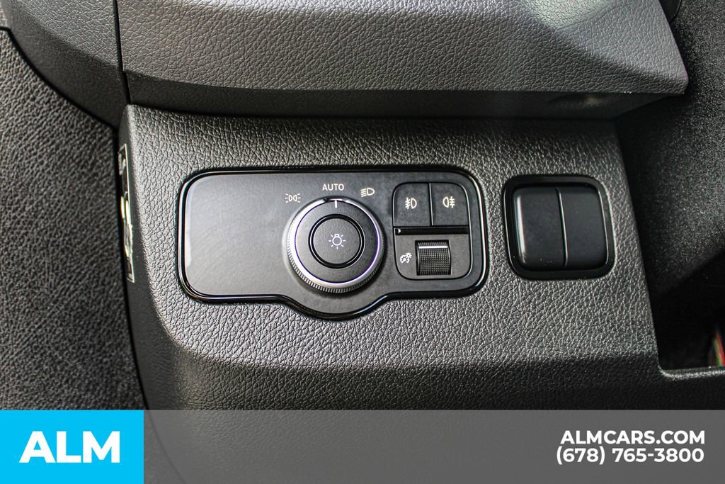 Used 2023 Mercedes-Benz Sprinter 3500 w/ Parking Package image 32
