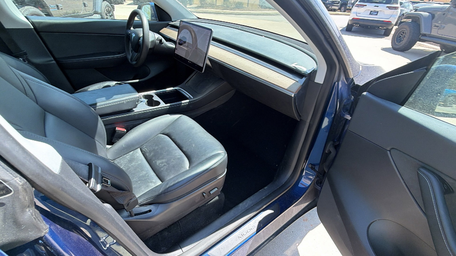 Used 2022 Tesla Model Y Performance image 20