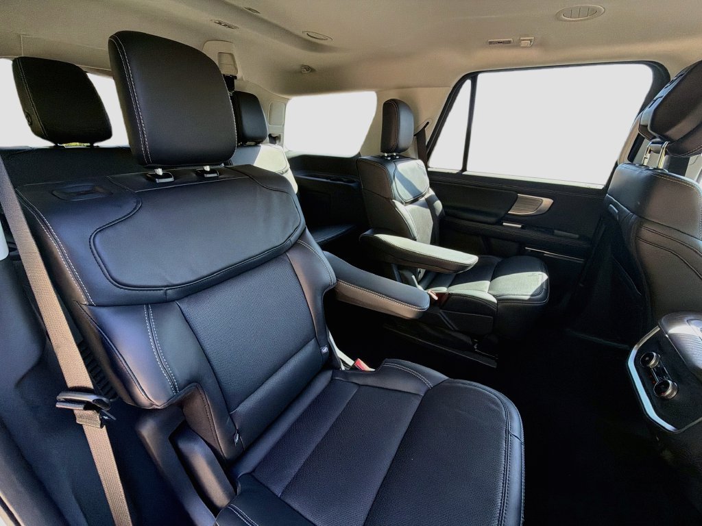 New 2027 Ford Expedition Platinum AWD/4WD image 31
