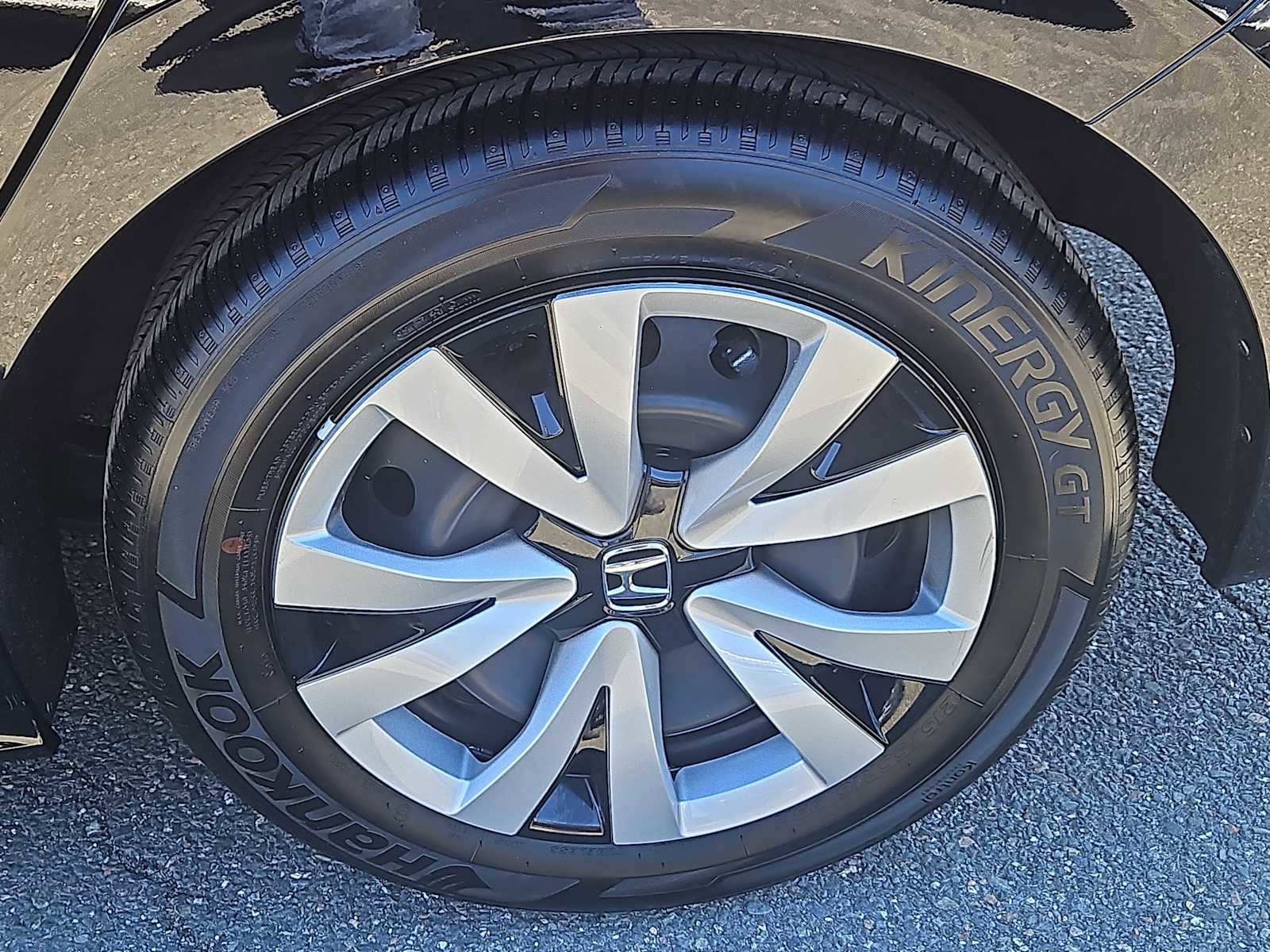 Used 2025 Honda Civic LX image 3