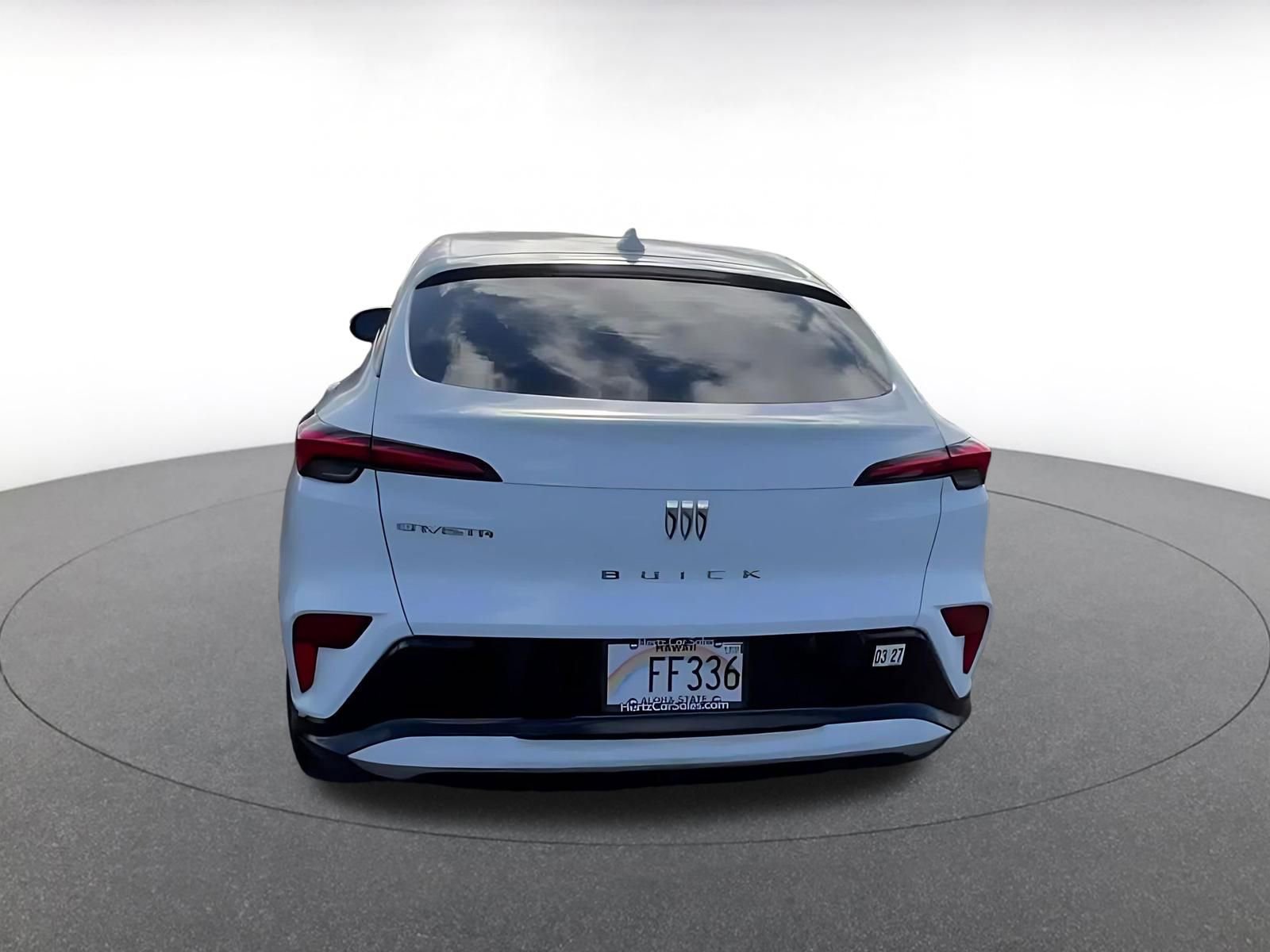 Used 2025 Buick Envista Sport Touring image 12