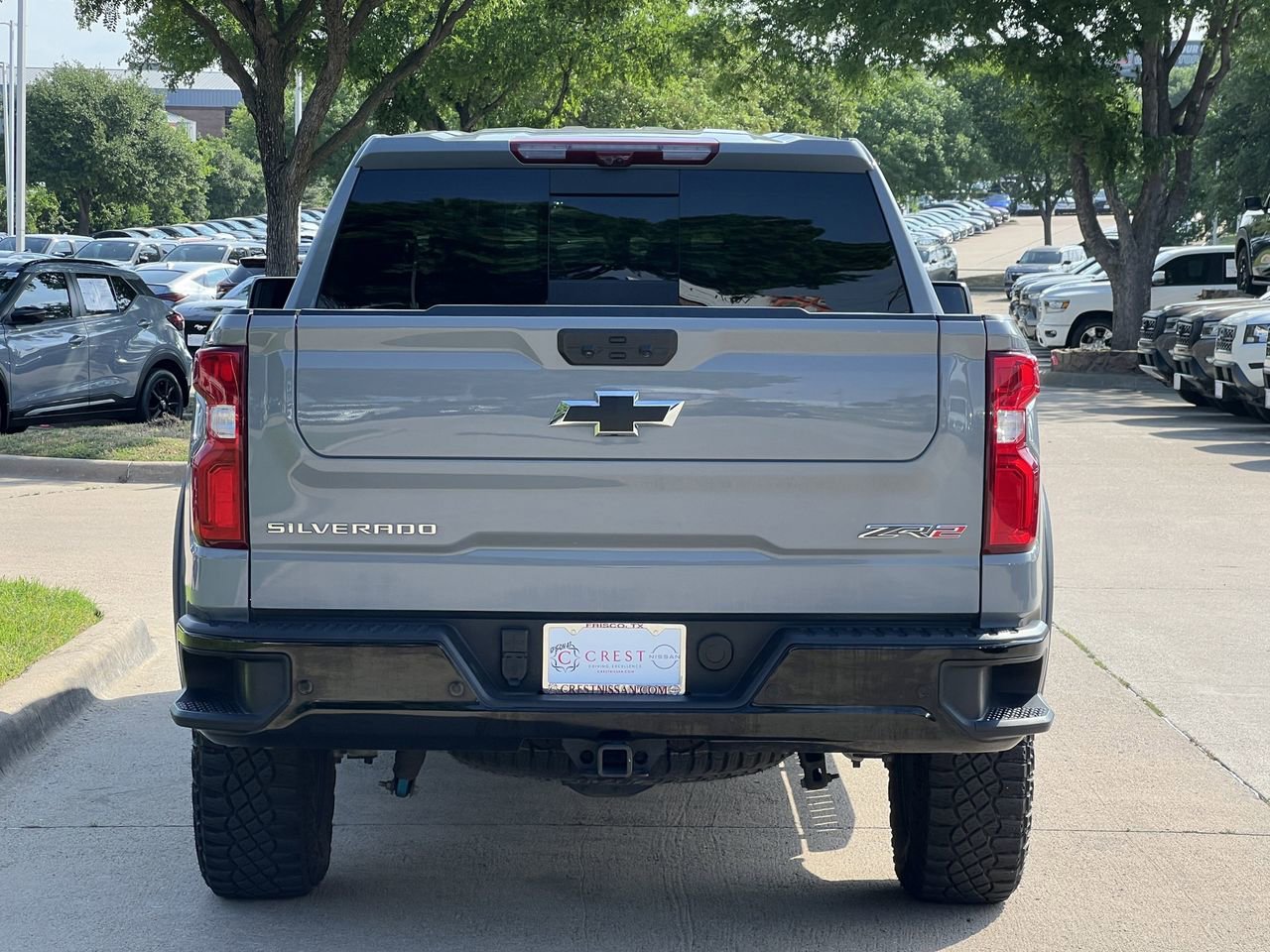 Used 2024 Chevrolet Silverado 1500 ZR2 w/ Technology Package AWD/4WD image 5