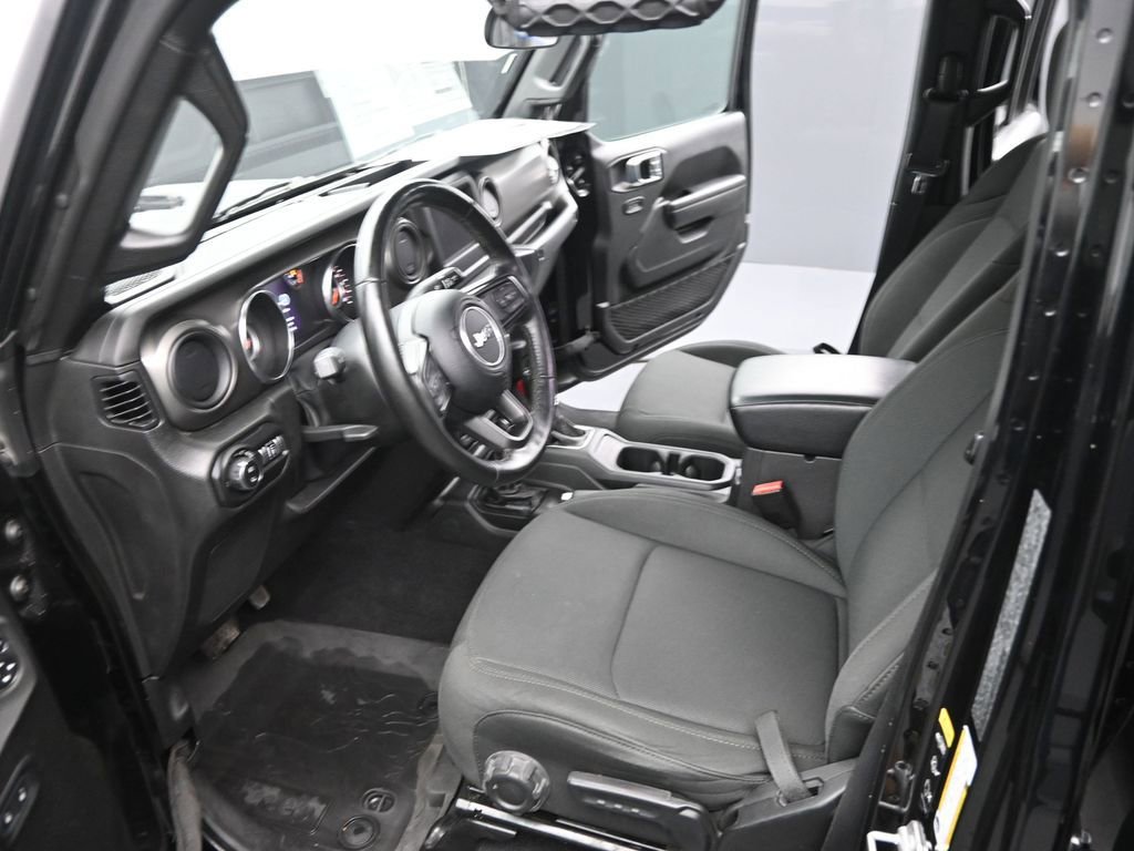 Used 2022 Jeep Gladiator Willys image 10