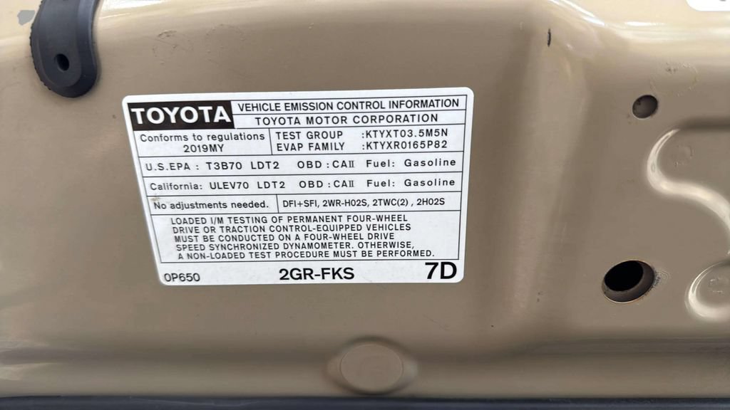 Used 2019 Toyota Tacoma SR5 AWD/4WD image 38