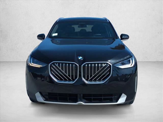 Certified 2025 BMW X3 xDrive30i w/ Premium Package AWD/4WD image 2