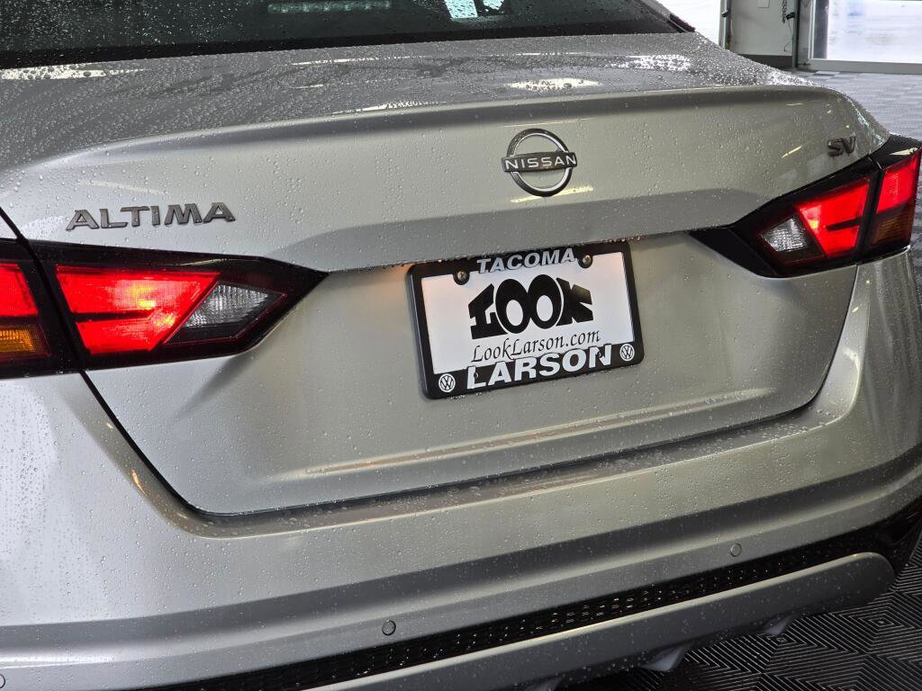 Used 2023 Nissan Altima 2.5 SV image 13