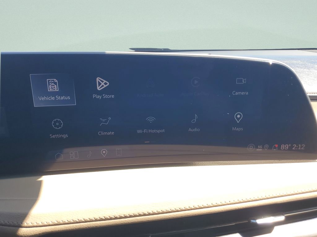 Used 2025 Cadillac XT4 Premium Luxury image 29