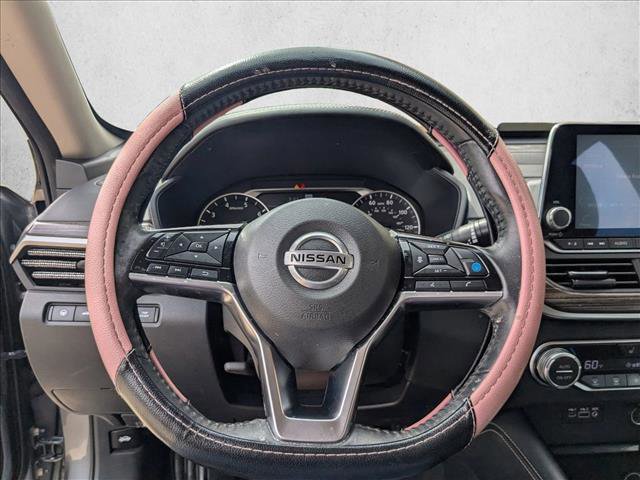 Used 2020 Nissan Altima 2.5 SL FWD image 12
