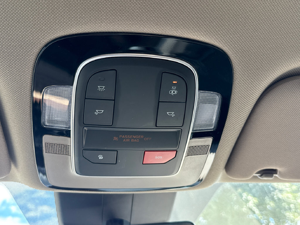 Used 2023 Hyundai Santa Fe SEL FWD image 22