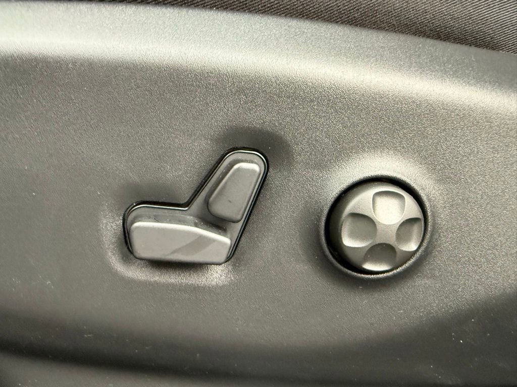 New 2026 Chrysler Pacifica Select image 20