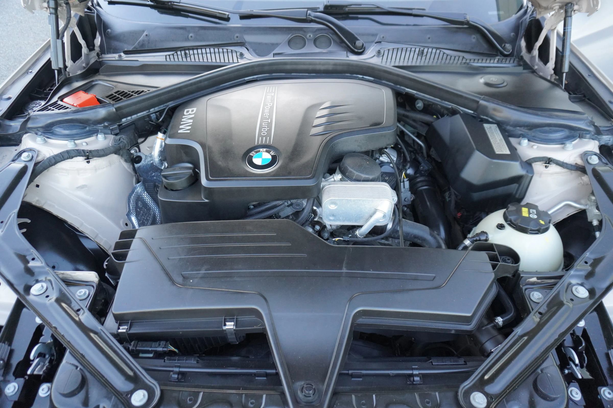 Used 2016 BMW 228i Convertible image 29