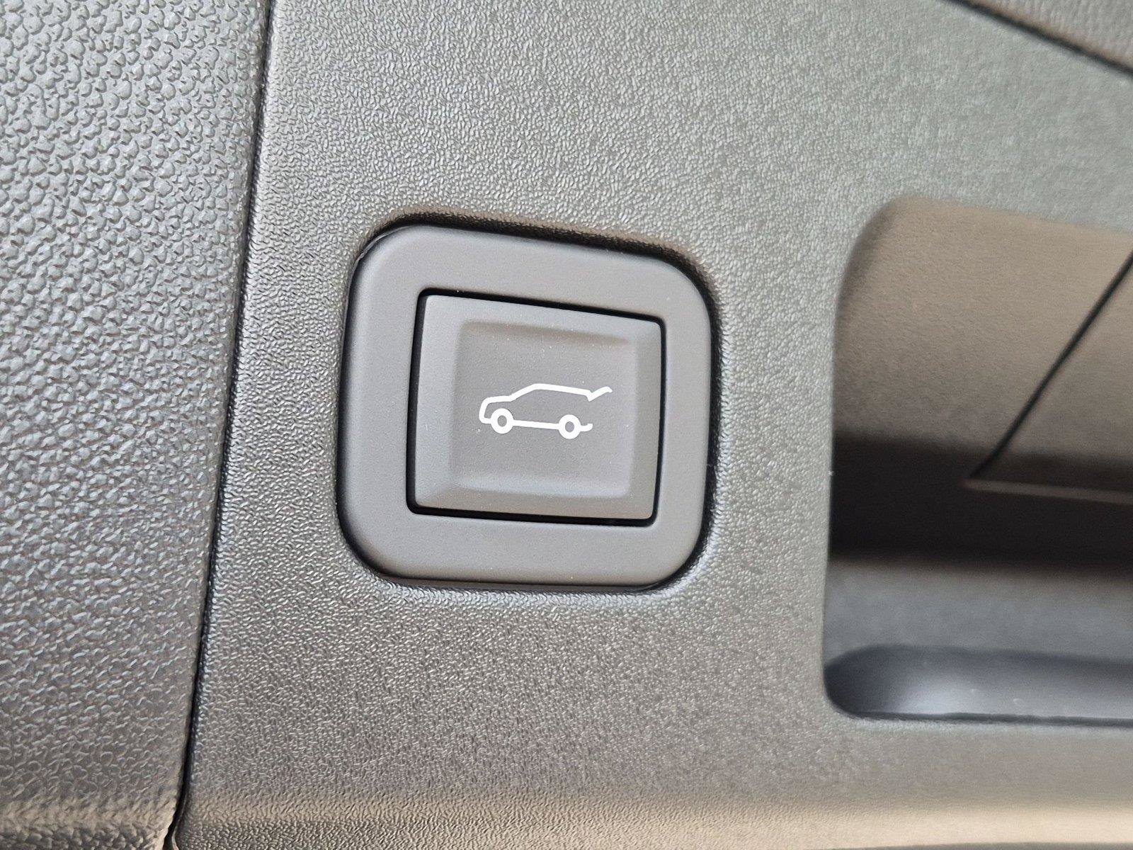 New 2026 Cadillac XT5 Premium Luxury w/ Driver Assist Package FWD image 32