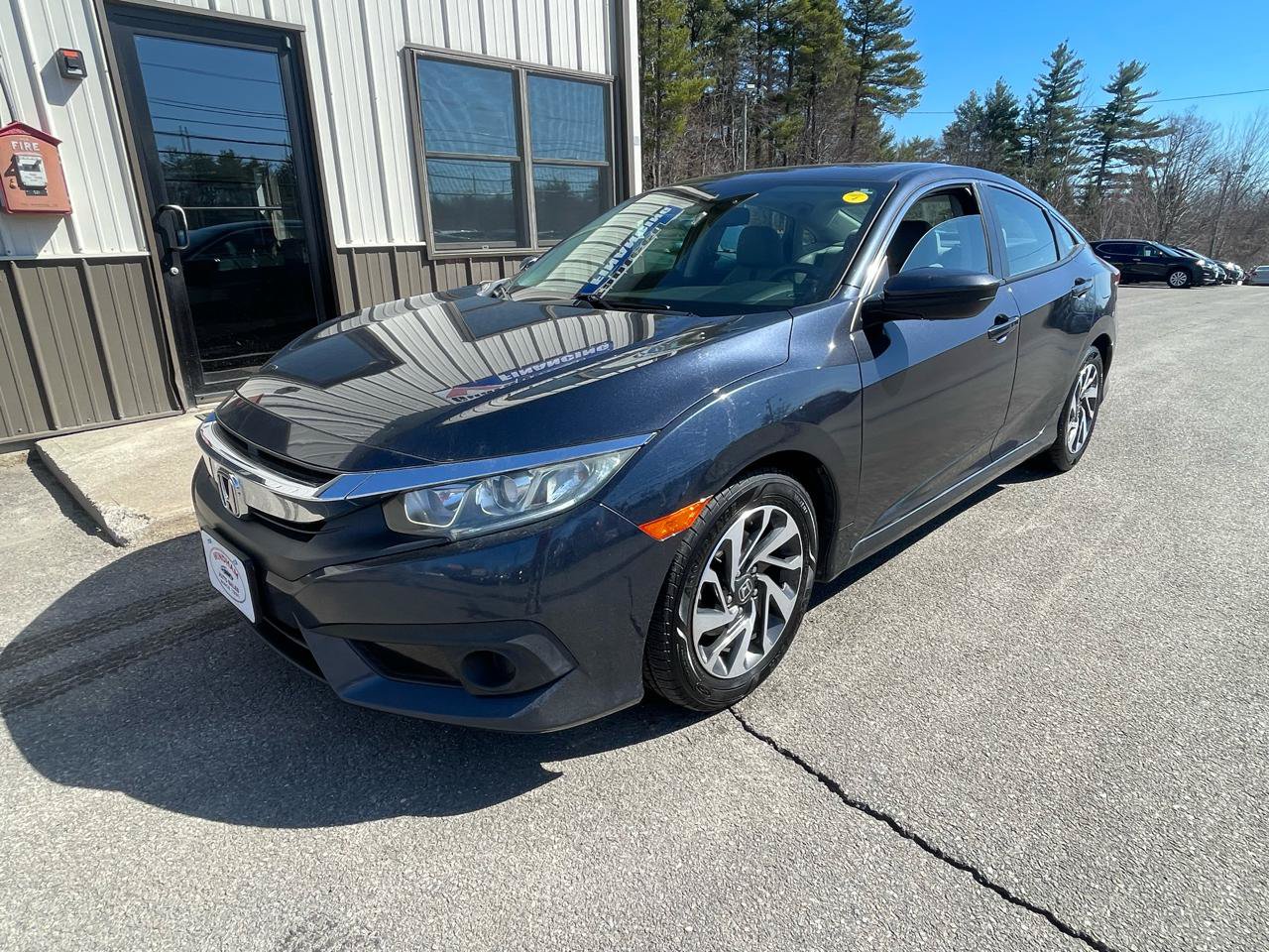 Used 2018 Honda Civic EX image 1