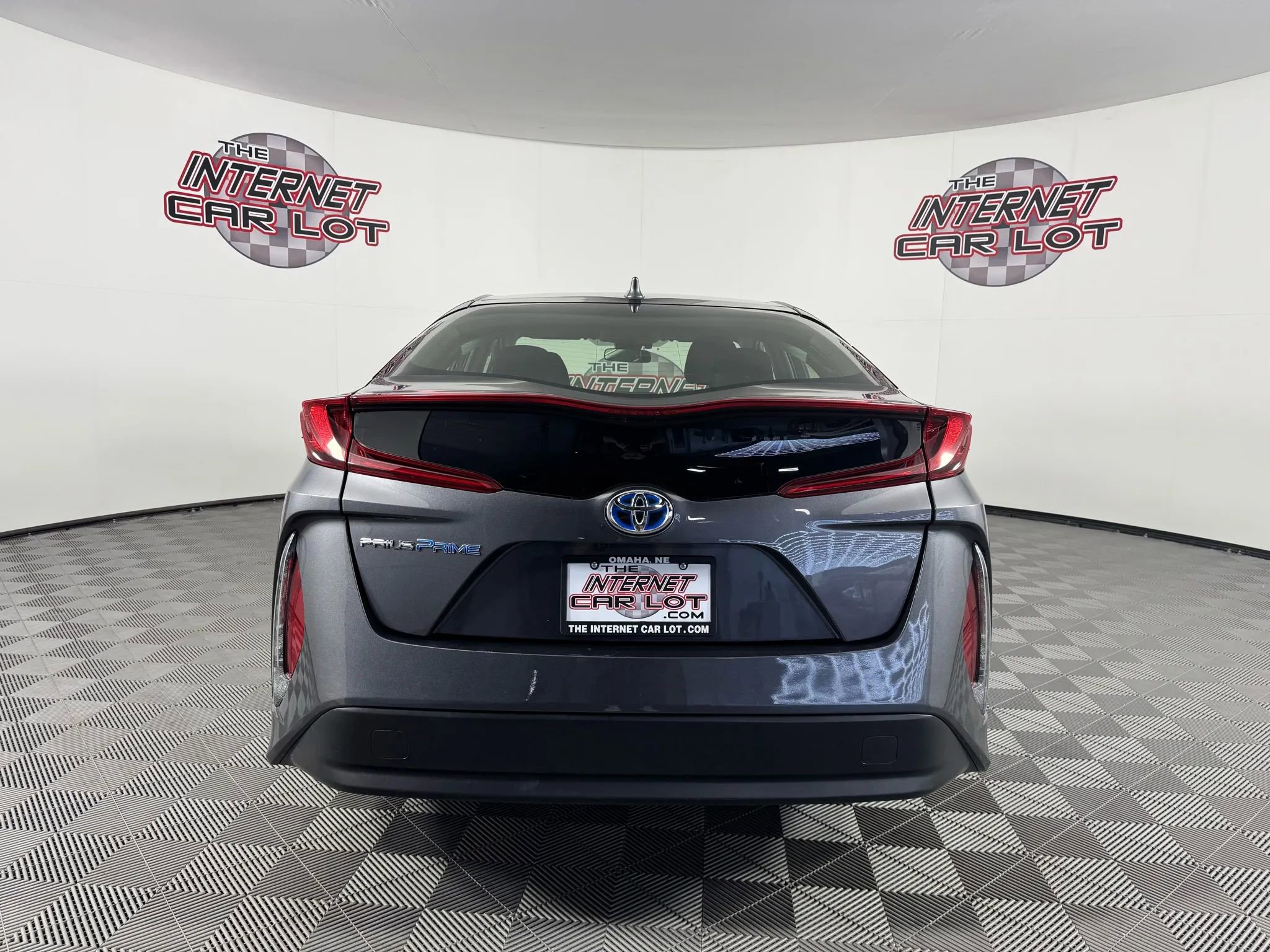 Used 2022 Toyota Prius Prime LE FWD image 6
