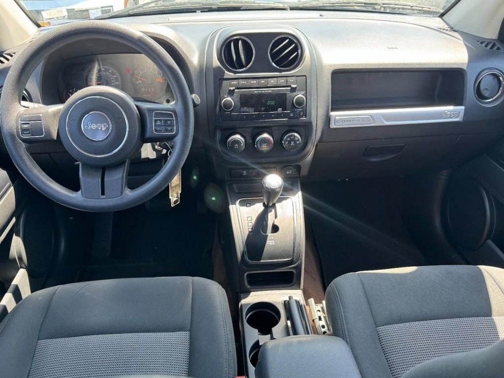 Used 2015 Jeep Compass Sport w/ Power Value Group FWD image 11