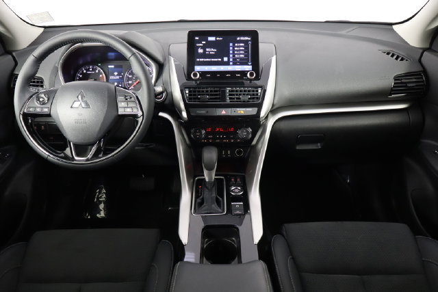 Used 2025 Mitsubishi Eclipse Cross SE AWD/4WD image 13