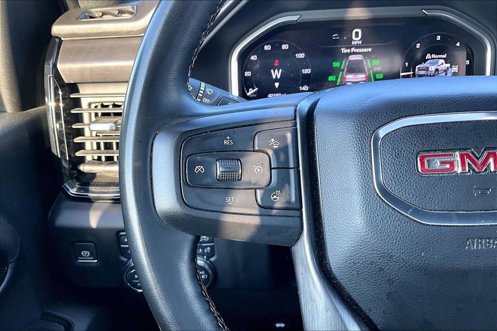 Used 2024 GMC Sierra 2500 AT4 w/ AT4 Premium Plus Package image 24