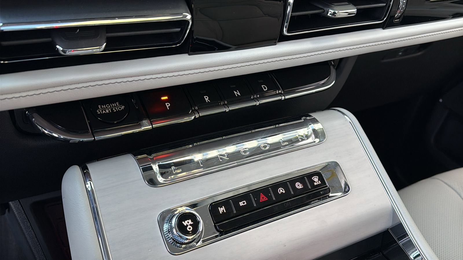 New 2026 Lincoln Aviator Reserve image 21