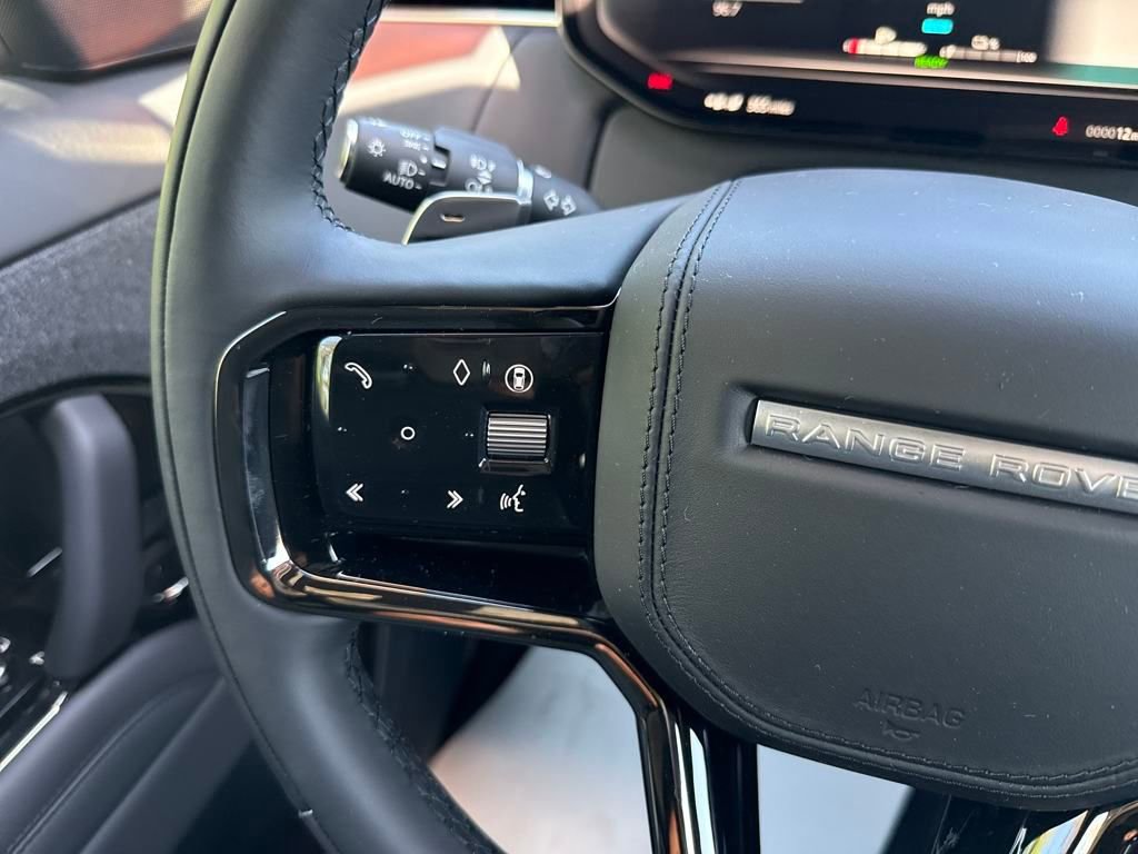 New 2025 Land Rover Range Rover Sport Dynamic SE image 20