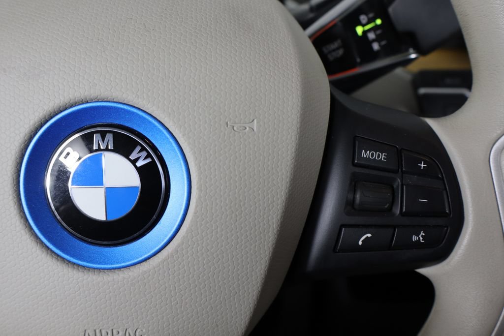Used 2015 BMW i3 w/ Range Extender RWD image 10