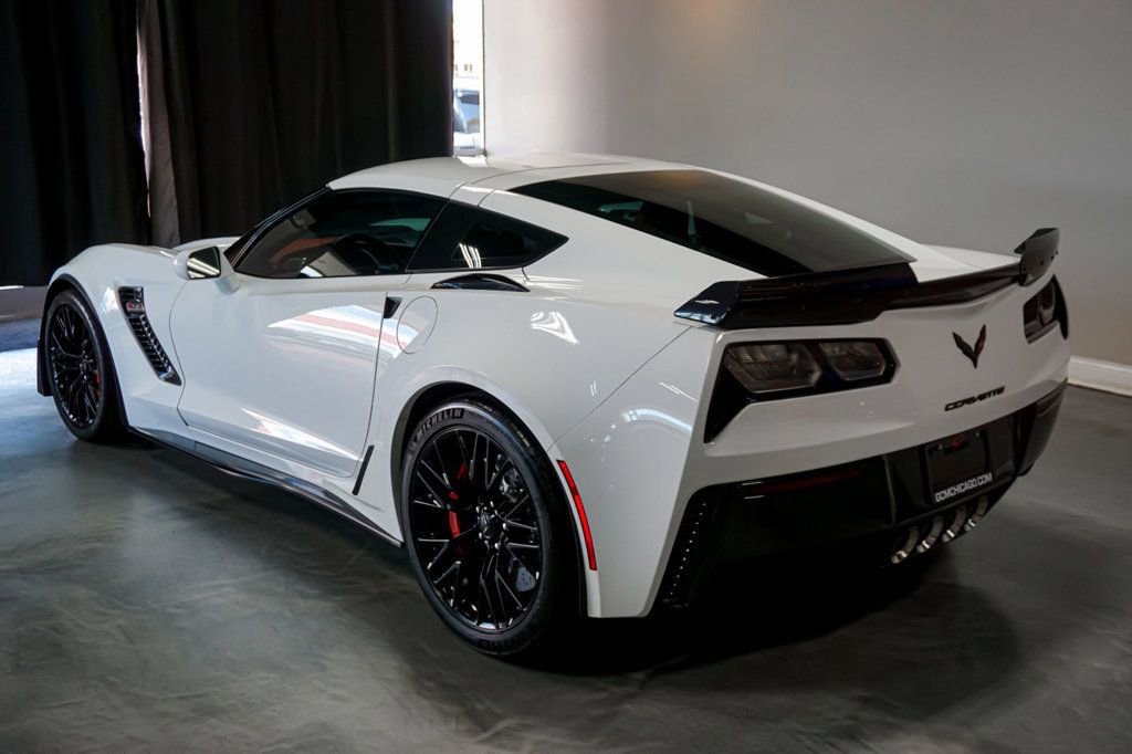 Used 2015 Chevrolet Corvette Z06 w/ Z07 Performance Package image 35