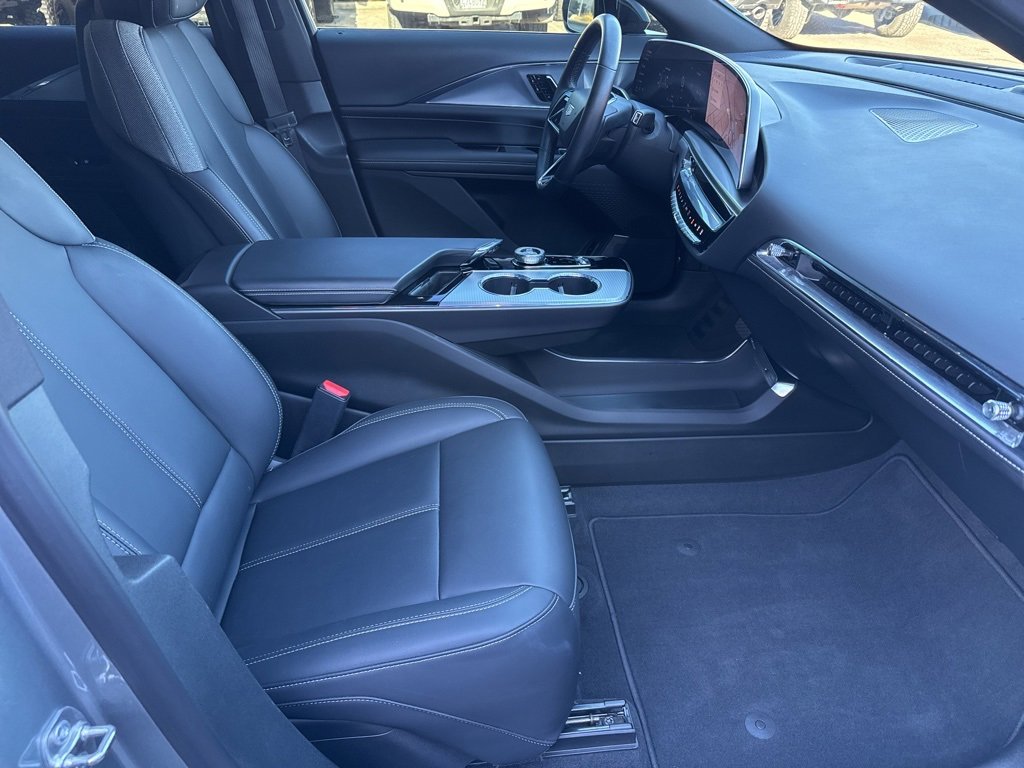 Used 2024 Cadillac Lyriq Tech w/ Driver Assist Package image 24