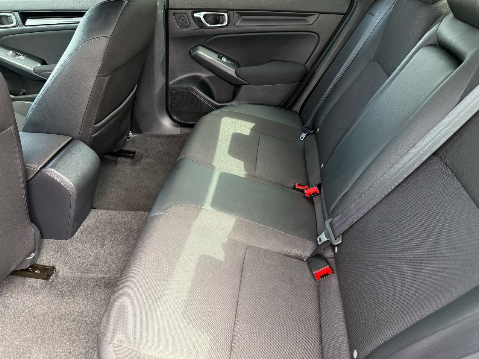 Certified 2025 Honda Civic Sport image 27